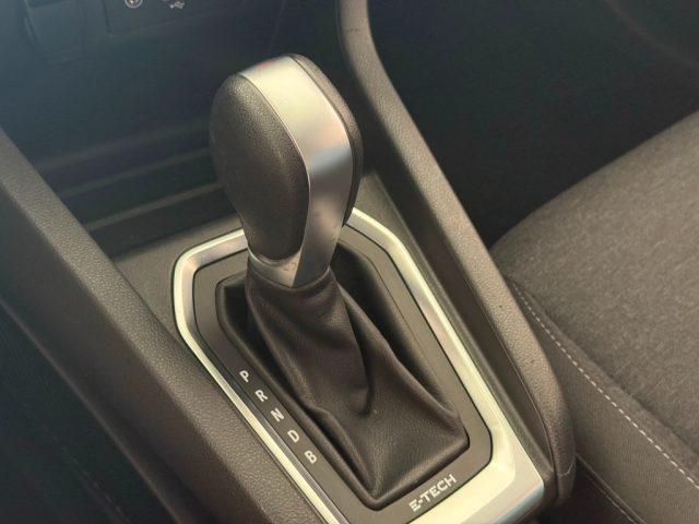 RENAULT Clio V 1.6 E-TECH Hybrid 140 Zen