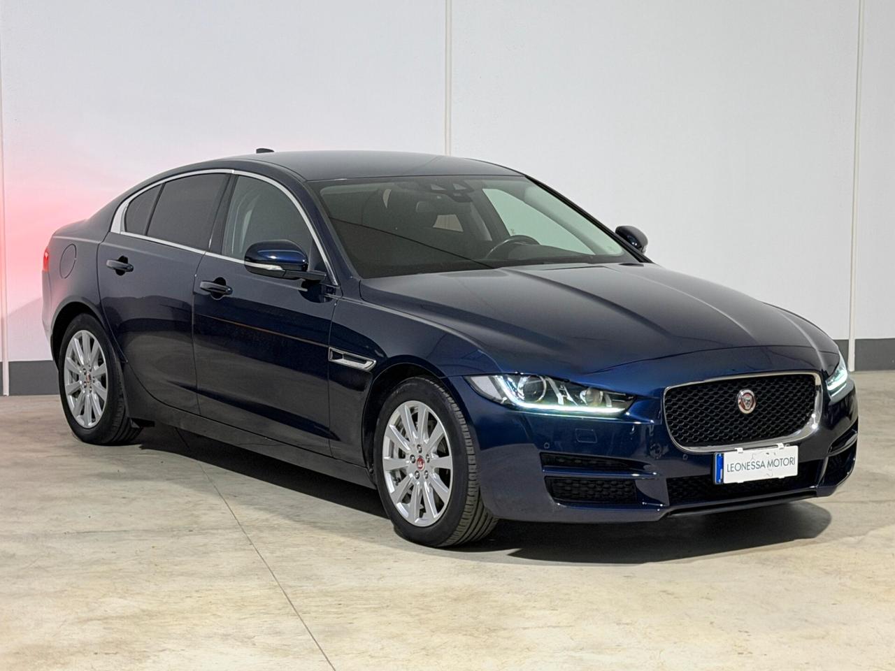 Jaguar XE 2.0 D 180 CV aut. Prestige