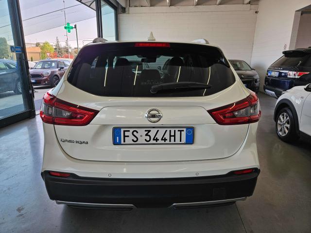 Nissan Qashqai 1.5 dci Tekna 110cv /tetto panoramico/telecamera