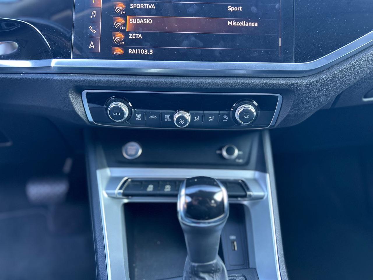 Audi Q3 Business Advanced 2.0 40 TFSI #7665