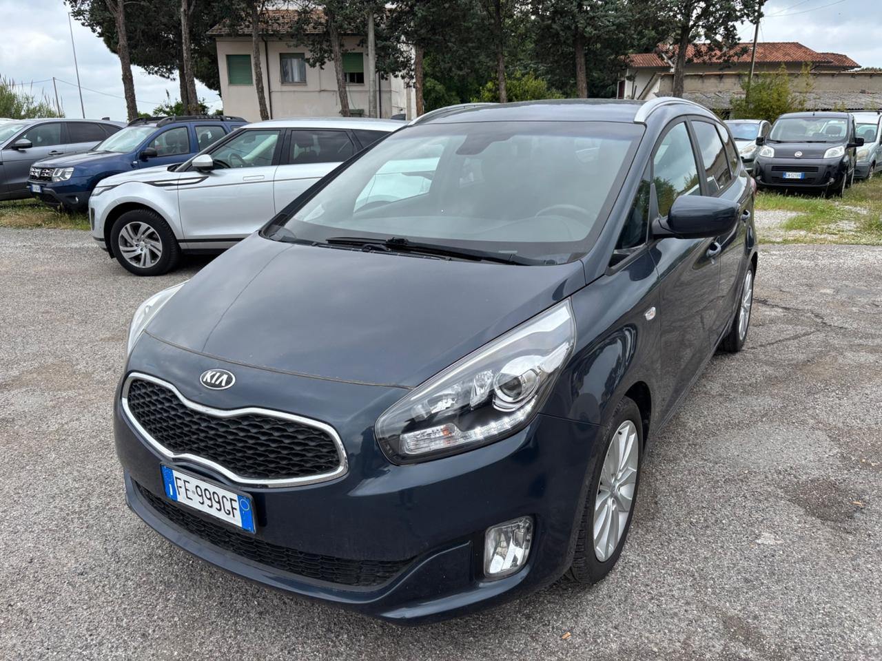 Kia Carens 1.7 CRDi 115 CV Diesel – Garanzia 12 mesi