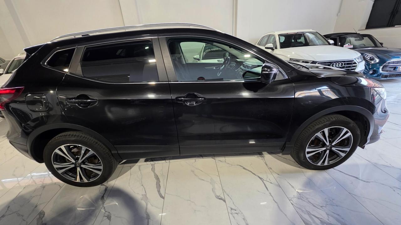 Nissan Qashqai 1.6 DIG-T Tekna