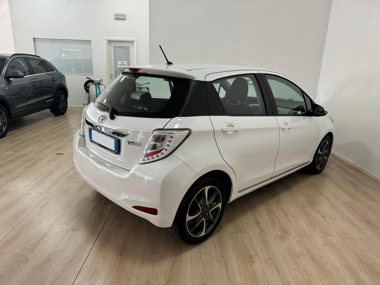Toyota Yaris 1.4 D-4D 5 porte*** NEOPATENTATI***