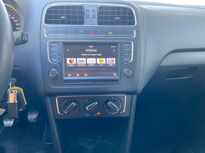 Volkswagen Polo 1.0 75cv MPI Comfortline