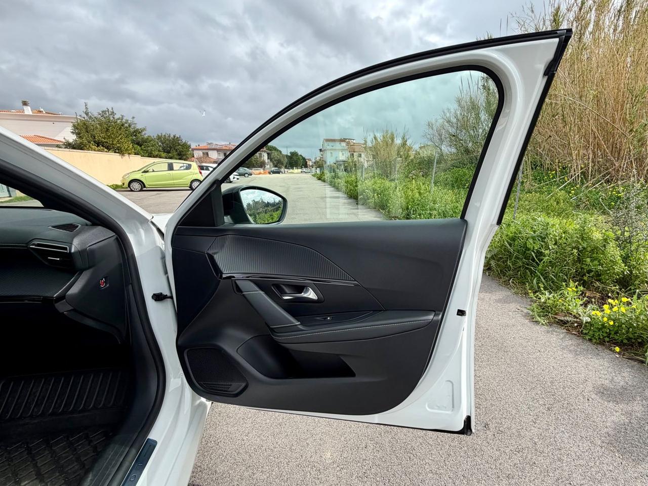 Peugeot 208 1.5 BlueHDI GT #9698