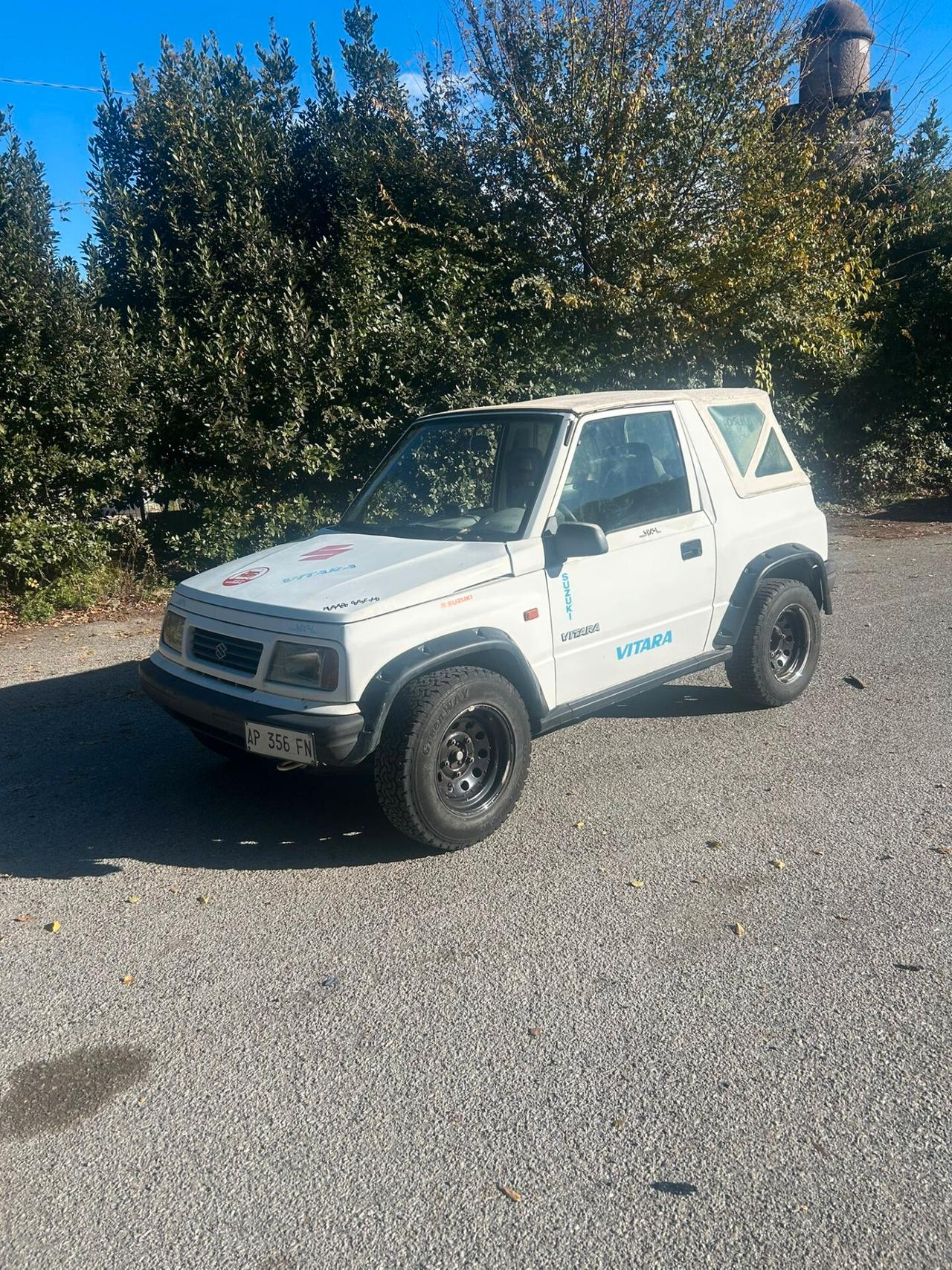 Suzuki Vitara 1.6i cat Cabriolet JX