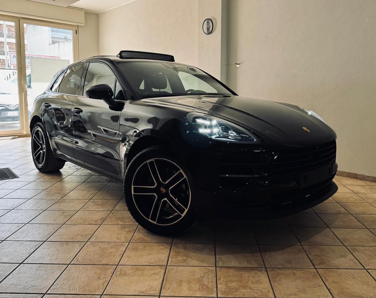 Porsche Macan 2.0 245CV TETTO PDLS+