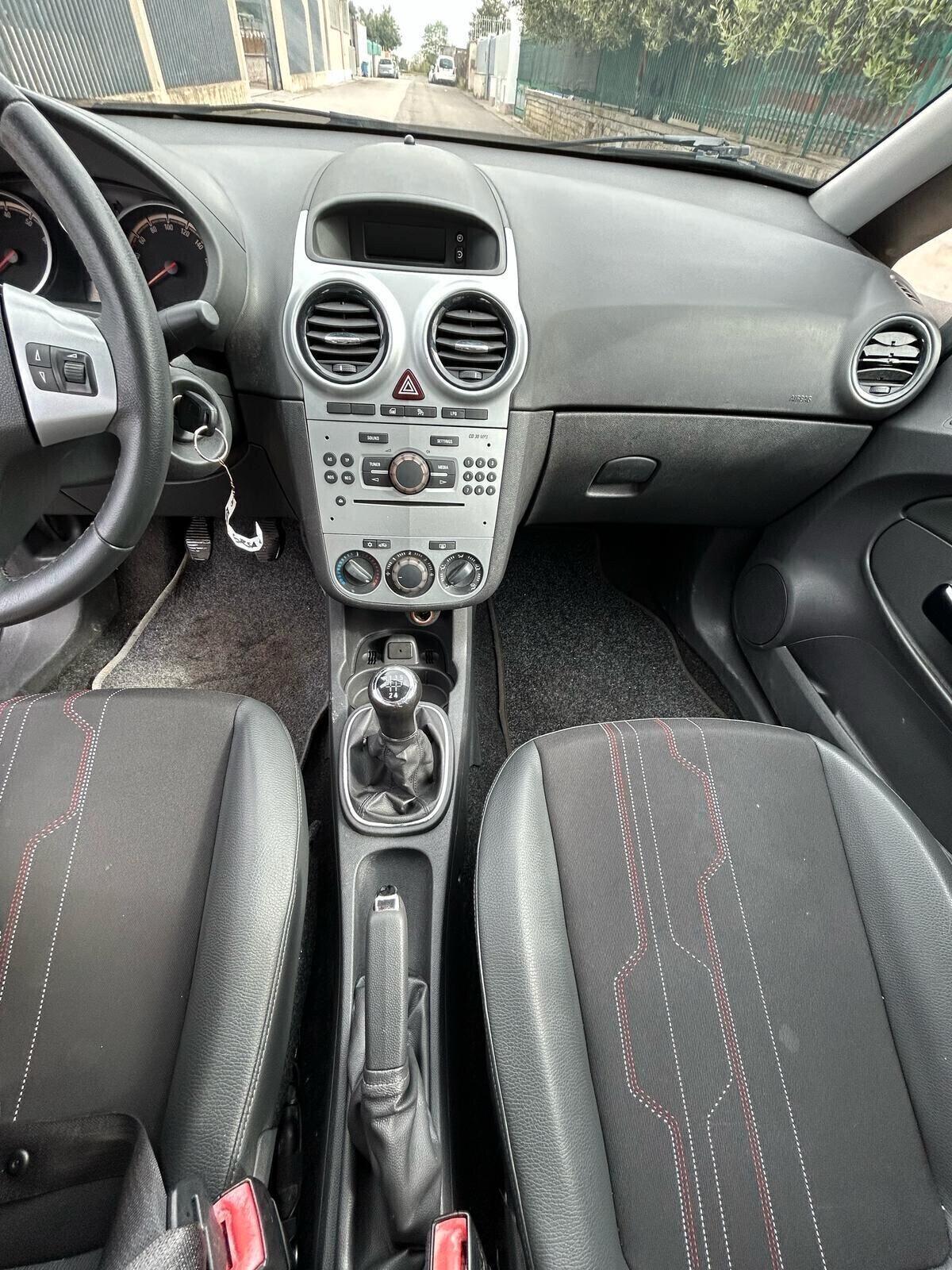 Opel Corsa 1.2 85CV 5 porte GPL-TECH ANNO 2013