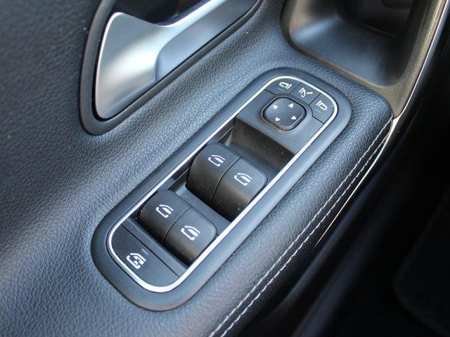 MERCEDES-BENZ A 250 e hybrid EQ Sport