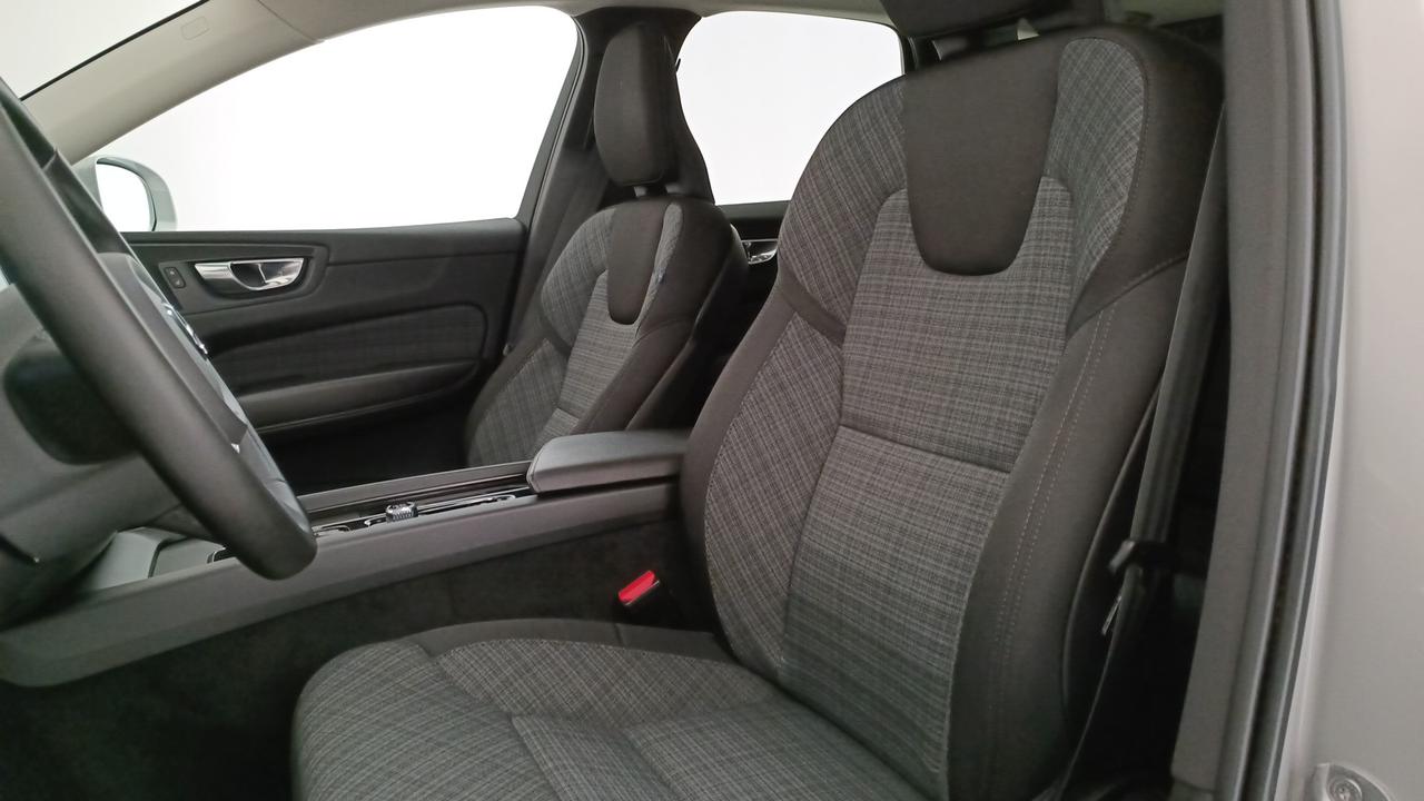VOLVO XC60 2.0 b4 Core auto
