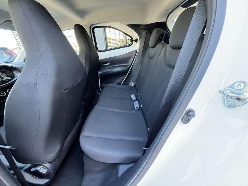 Toyota Aygo X 1.0B (72 CV) Active S-CVT