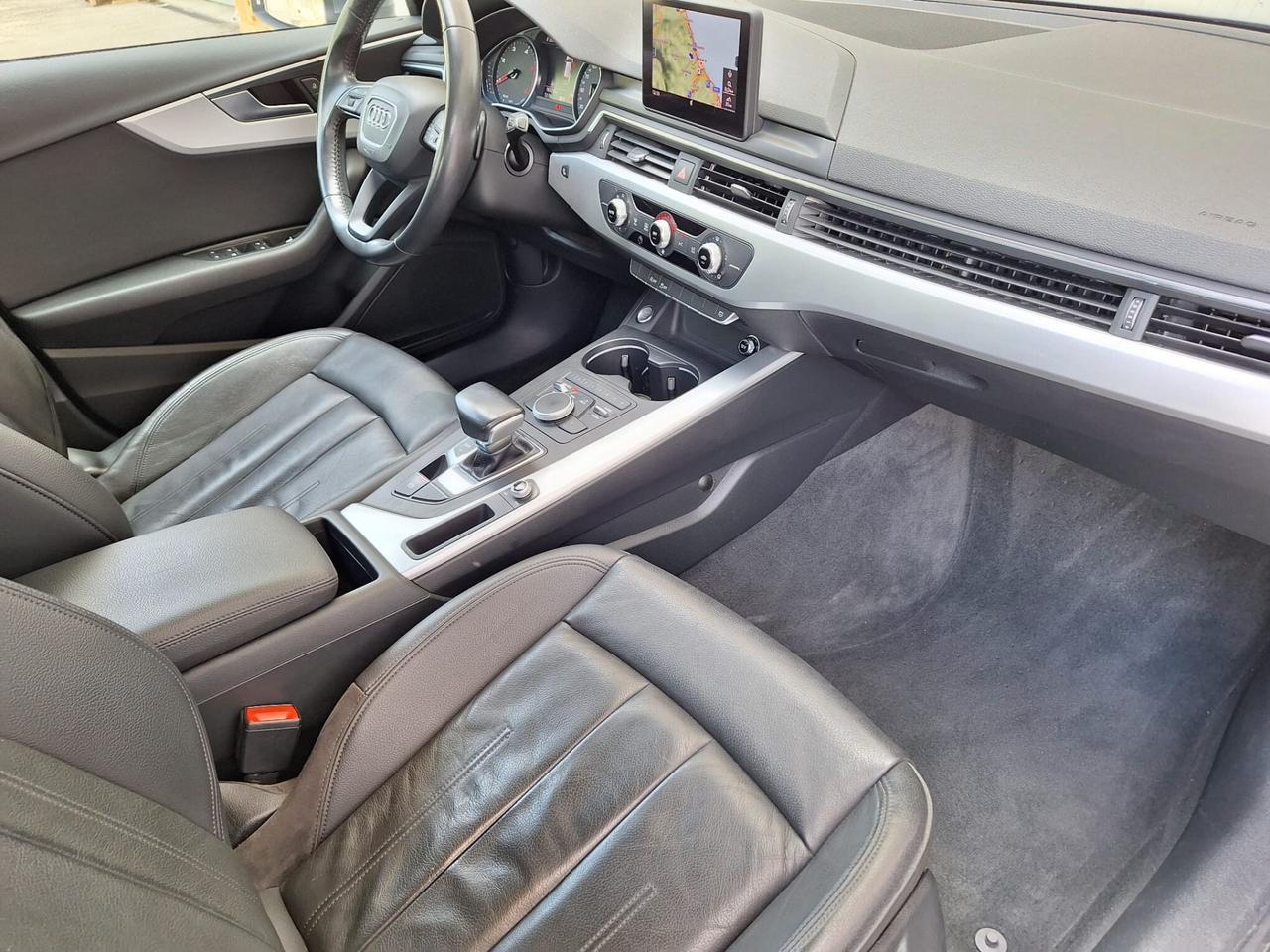 Audi A4 Avant S-LINE 2.0 TDI 150cv Automatica