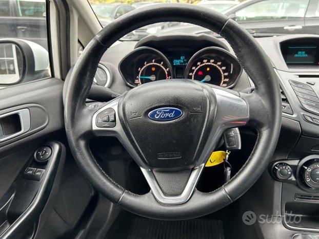 Ford Fiesta Ford Fiesta 1.4 Gpl 2015