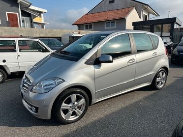 Mercedes-benz A 180 BlueEFFICIENCY Avantgarde