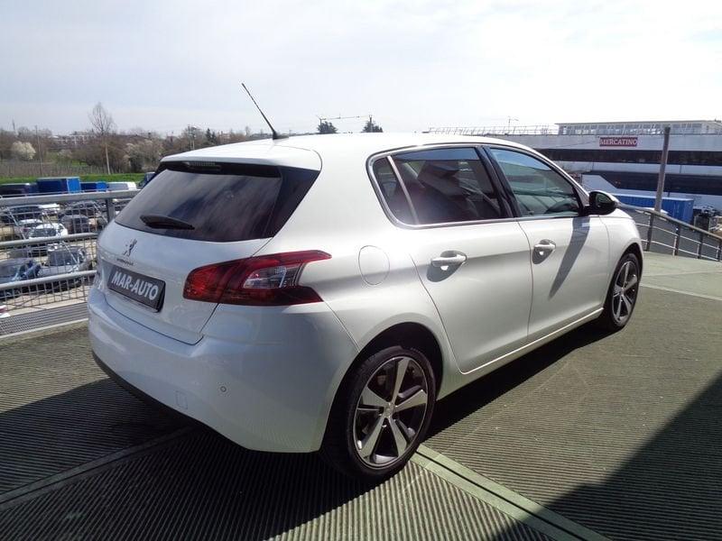 Peugeot 308 BlueHDi 120 S&S Allure