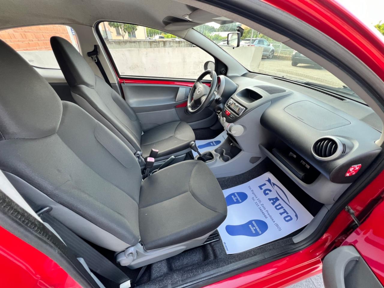 Toyota Aygo 1.0 12V VVT-i 3 porte Sol. NEOPATENTATI