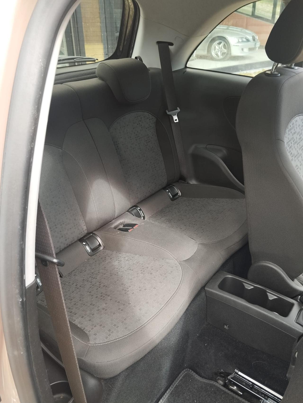 Opel Adam 1.4 87 CV GPL Tech Unlimited