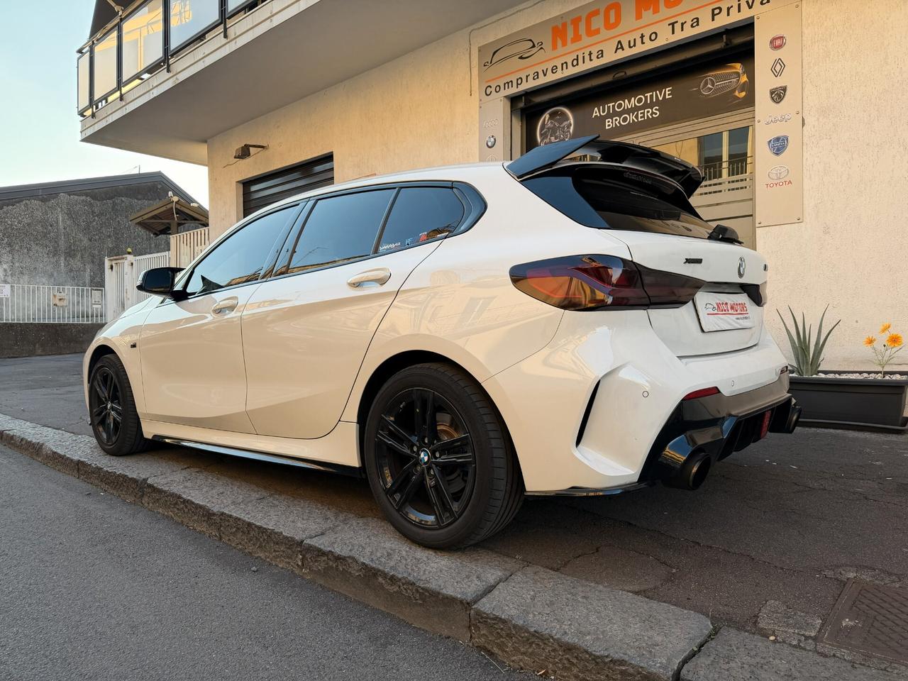 Bmw 116 116d 5p. Msport