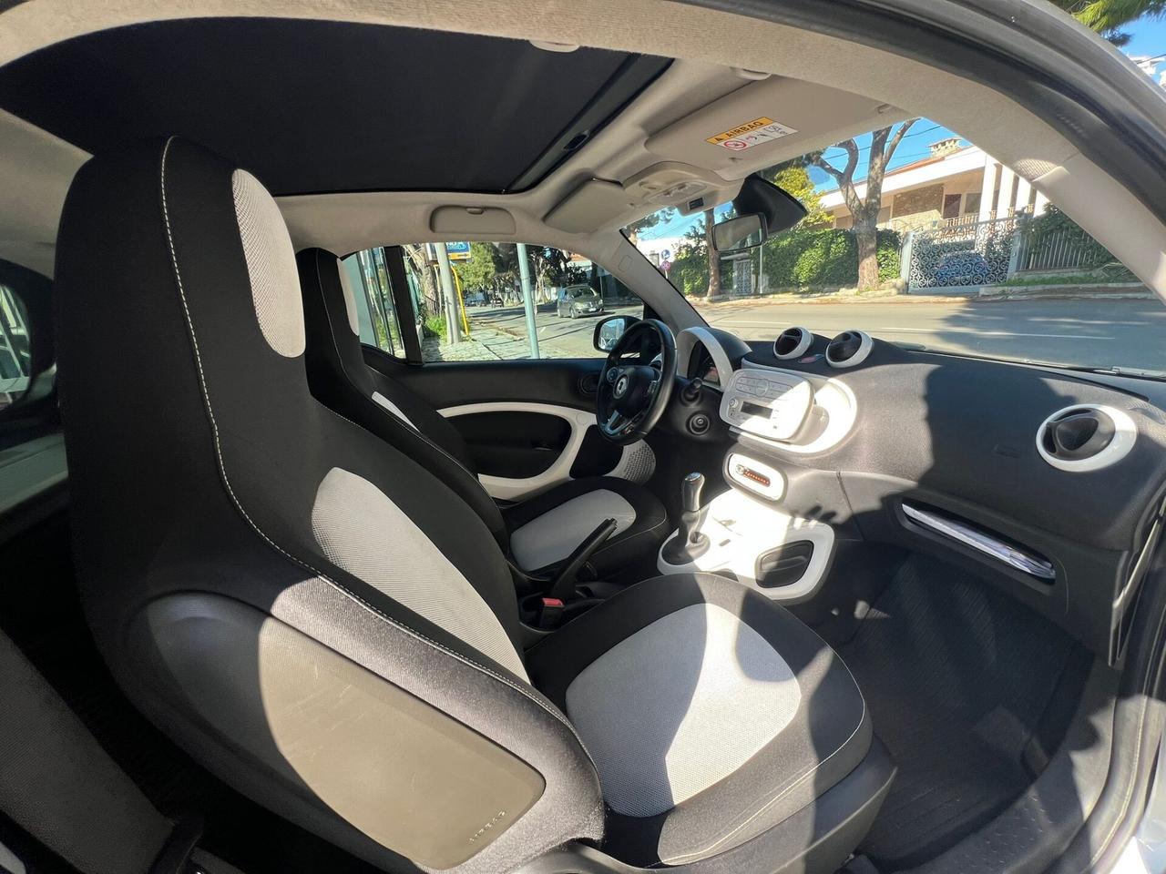 Smart ForTwo 1000 62 kW coupé passion