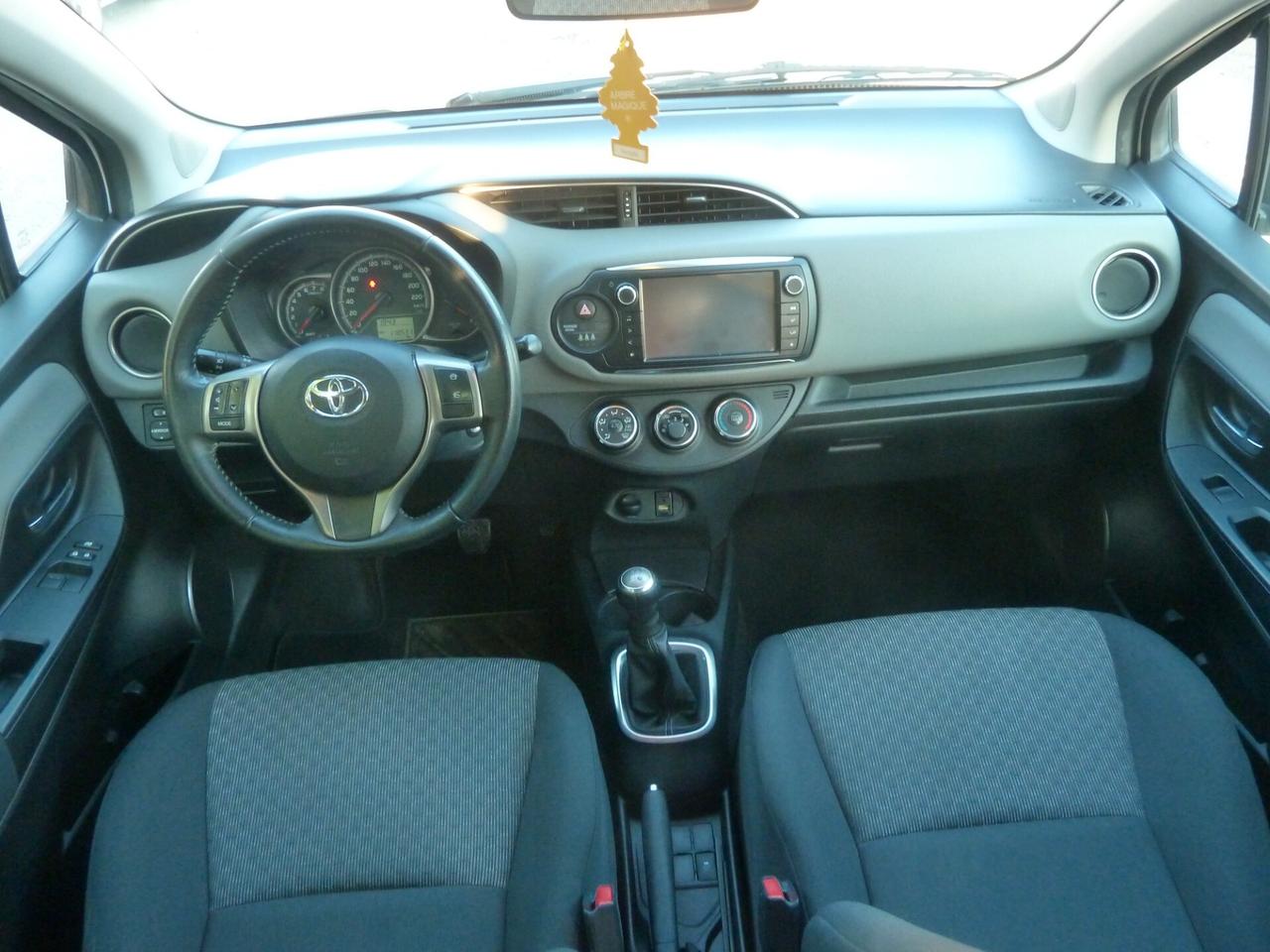 Toyota Yaris 1.0 5 p. OK Neopatentati