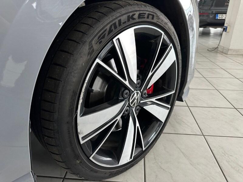 VOLKSWAGEN Golf 8ª serie Golf 2.0 TDI DSG GTD