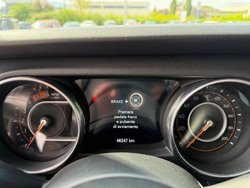 Jeep Wrangler 2.2 Mjt II Sahara