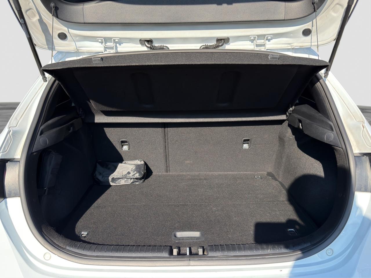 KIA Ceed 1.4 MPi GPL 5p. Urban