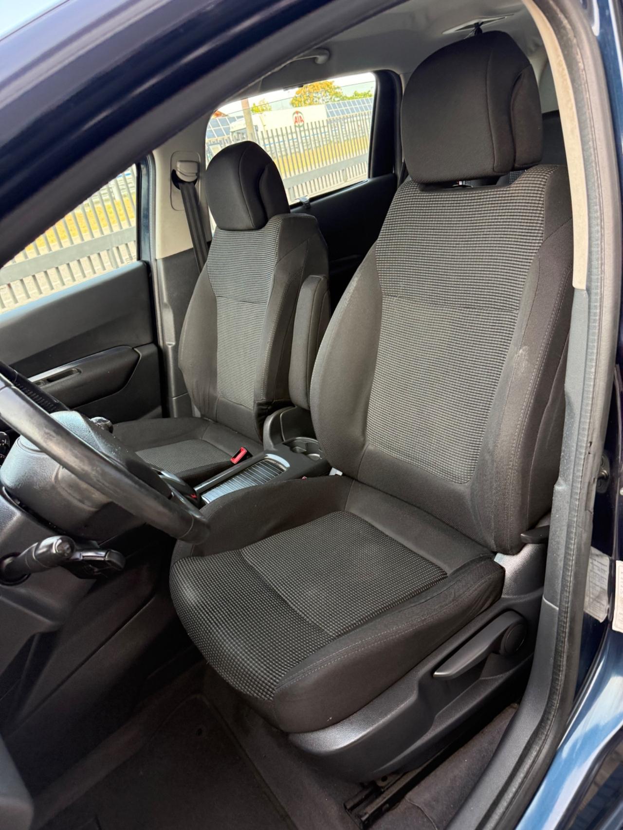 Peugeot 5008 2.0 HDi 150CV Business