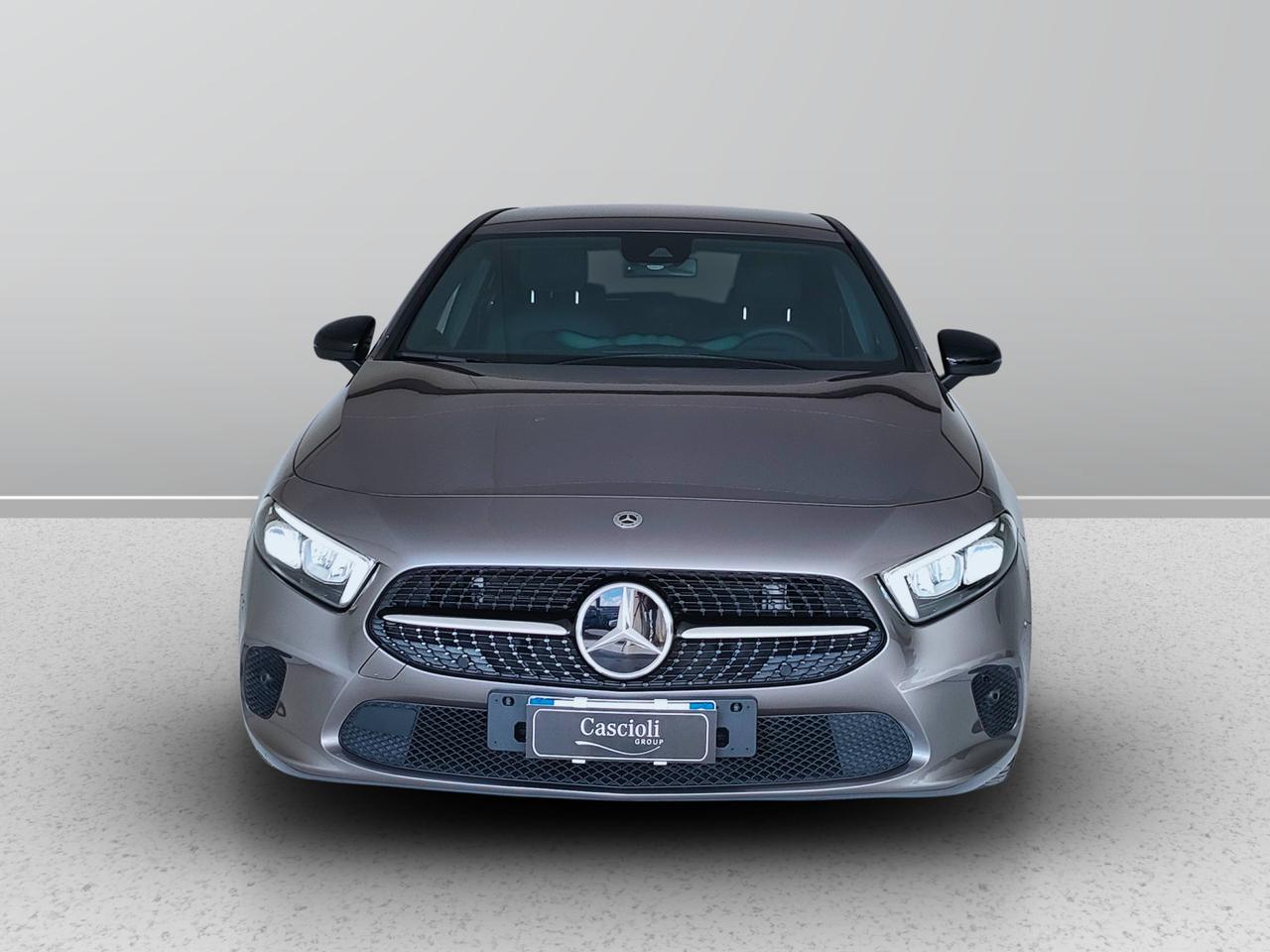 Mercedes-Benz Classe A - W177 2018 - A 180 d Sport Night edition auto