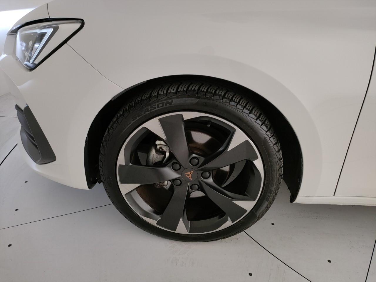 CUPRA Leon 1.5 hybrid 150cv dsg