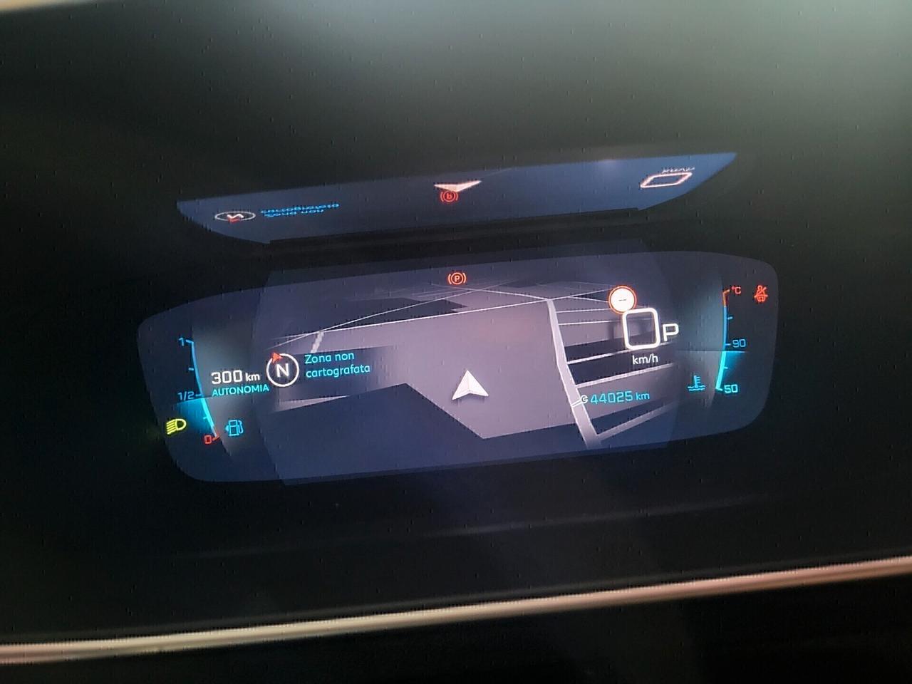 Peugeot 2008 BlueHDi 130 S&S EAT8 GT+navi+bixeno