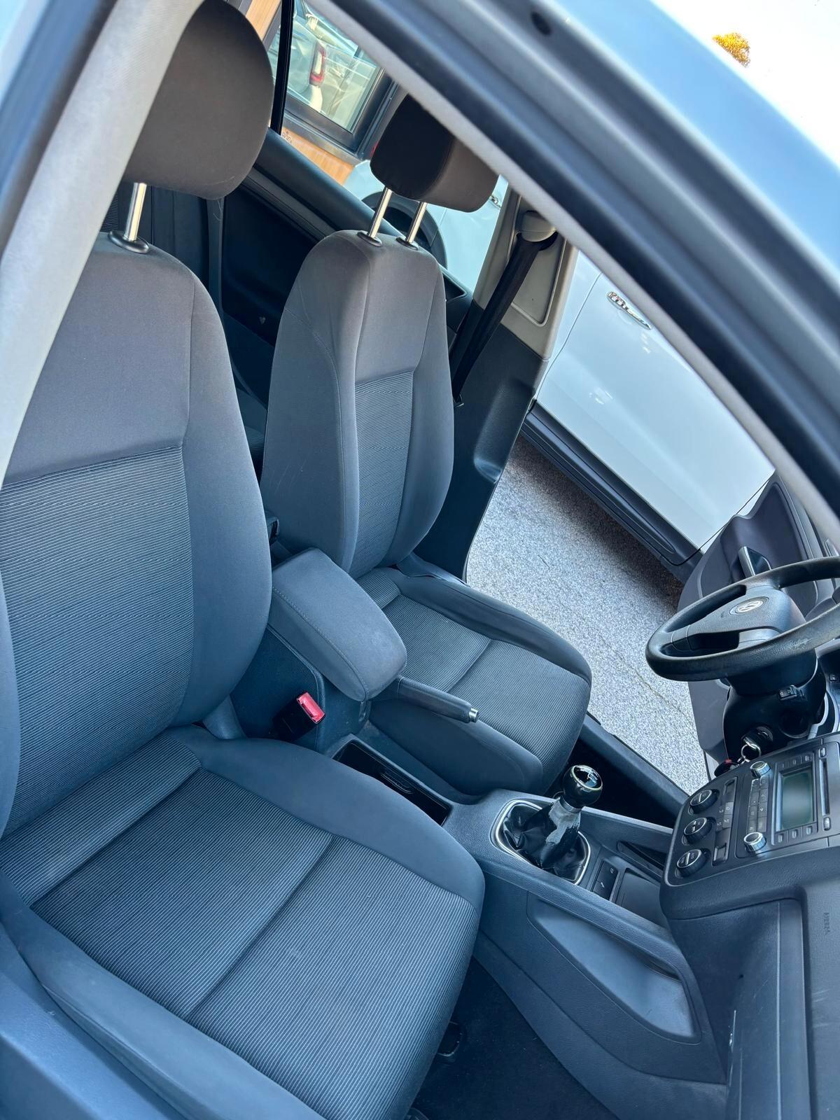 Volkswagen Golf 1.9 TDI 5p. Comfortline