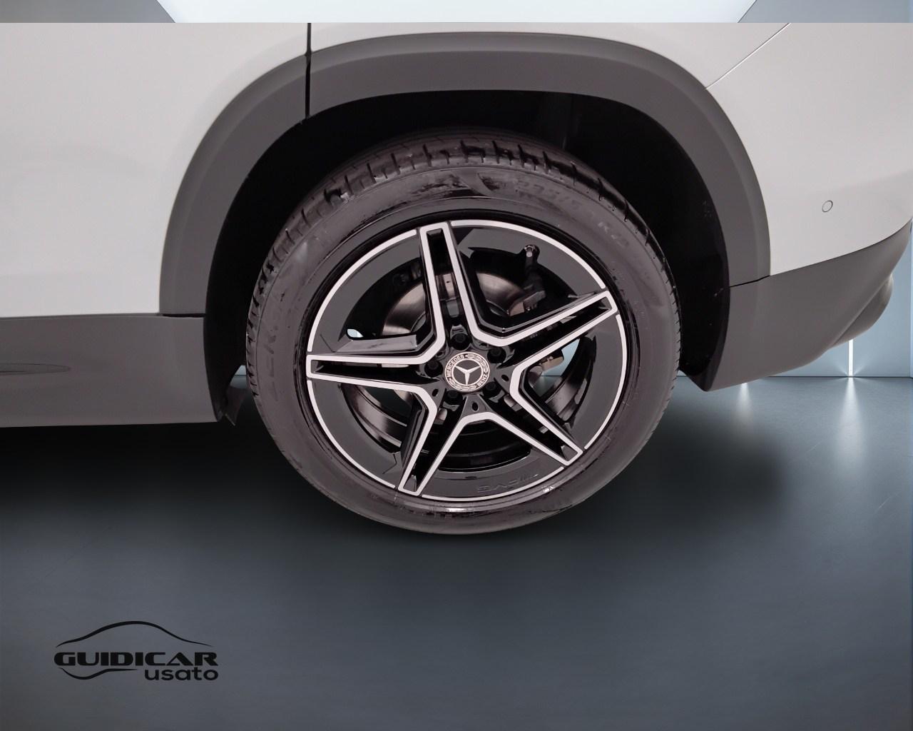 Mercedes-Benz GLB - X247 2019 - GLB 200 d Premium Easy Tech auto