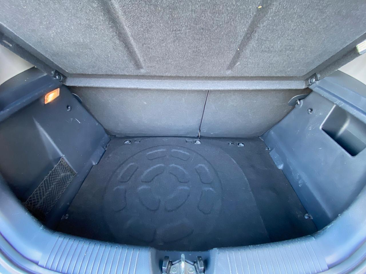 KIA Rio 1.1 CRDi 5p. UNIPRO' NEOPAT. GARANT.