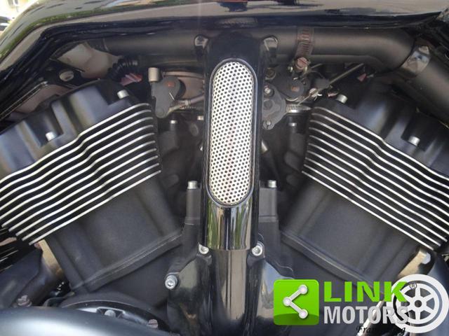 HARLEY-DAVIDSON V-Rod VR1