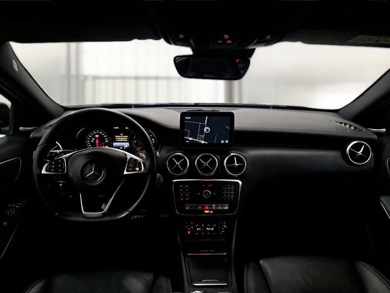 MERCEDES-BENZ A 220 D AUTOMATIC PREMIUM 5 PORTE BERLINA