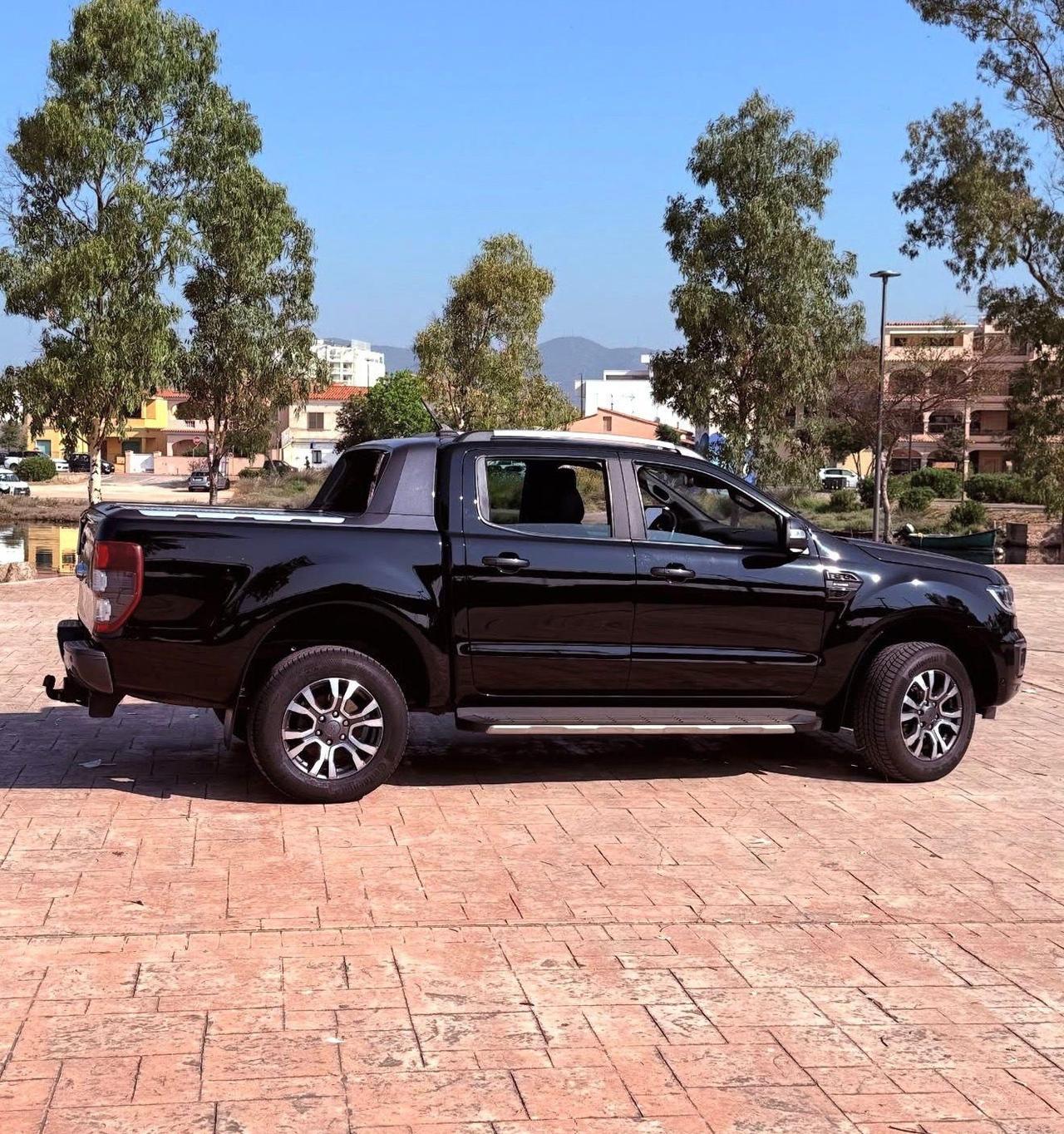 Ford Ranger 2.0 TDCi 213CV DC Wildtrak 5 posti
