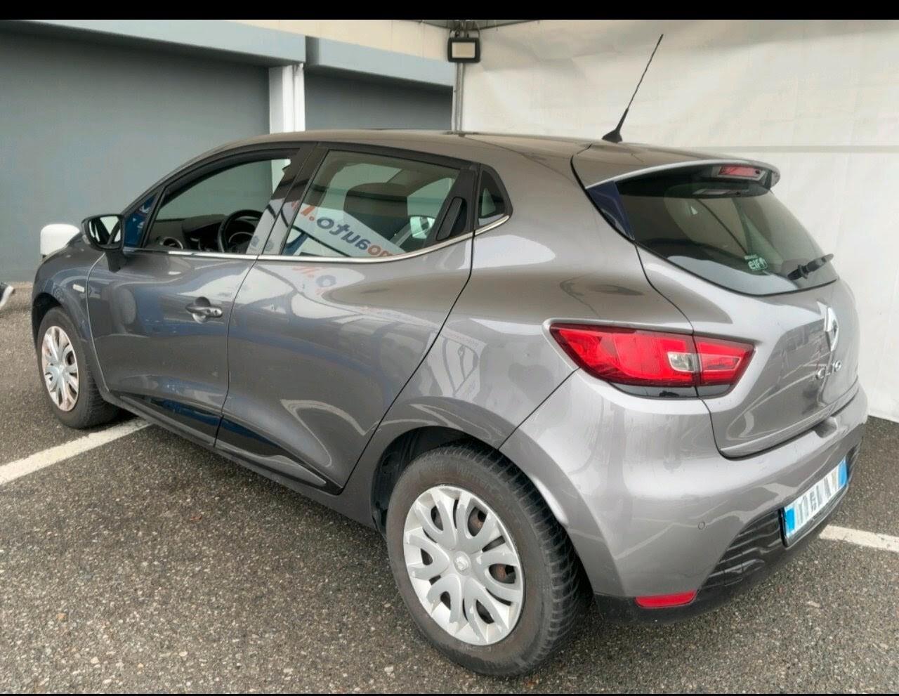 Renault Clio 1.2 75CV GPL 5 porte Costume National