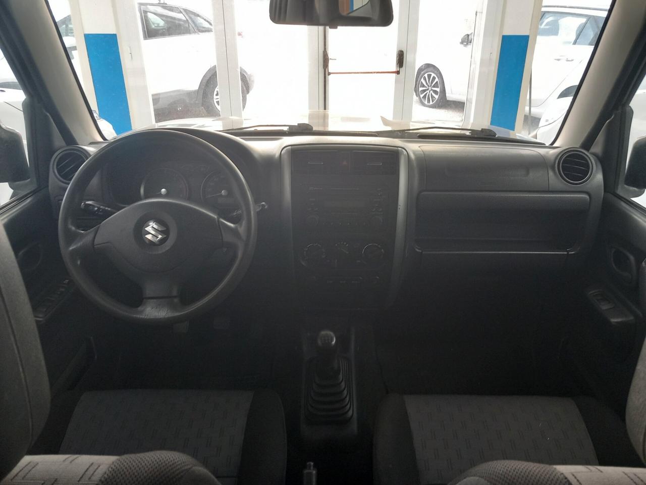 Suzuki Jimny anno 2010 1.5 DDiS cat 4WD Special km 112 mila