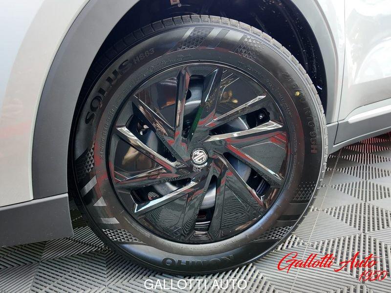 MG ZS 1.5 Standard-SENZA VINCOLI DI FINANZIAMENTO