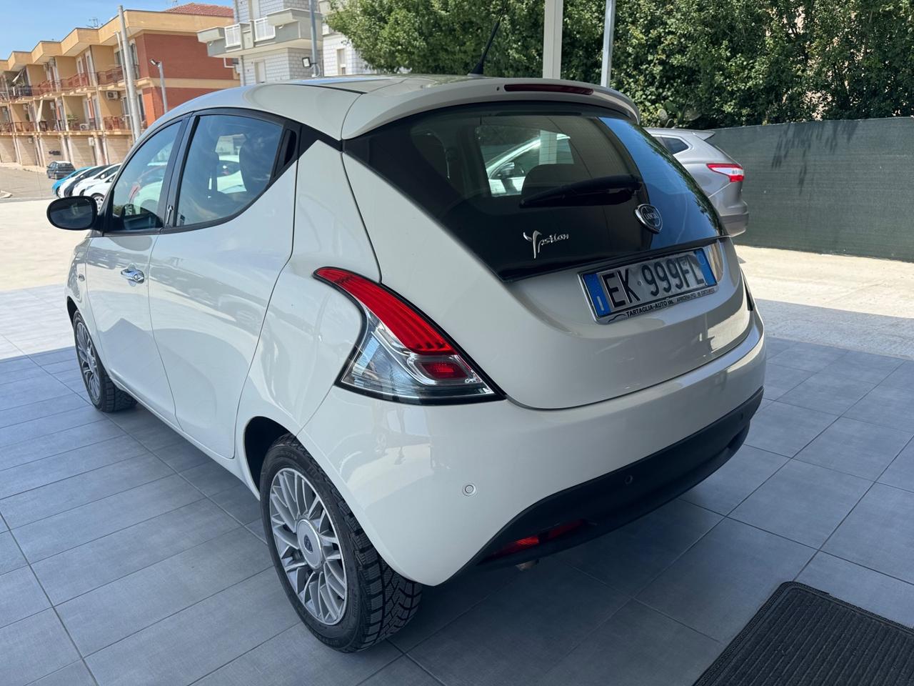 Lancia Ypsilon 1.3 MJT 16V 95 CV 5 porte S&S Platinum