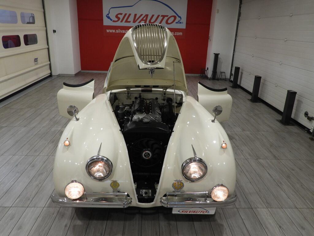 Jaguar XJ6 Berlina XK 120 3.4 LITRE O.T.S.