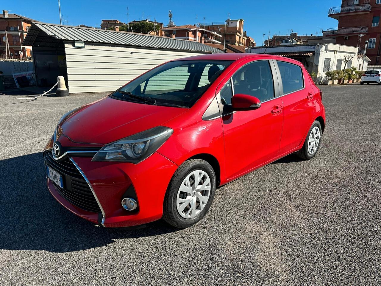 Toyota Yaris 1.0 5 porte Active GARANZIA UFFICIALE