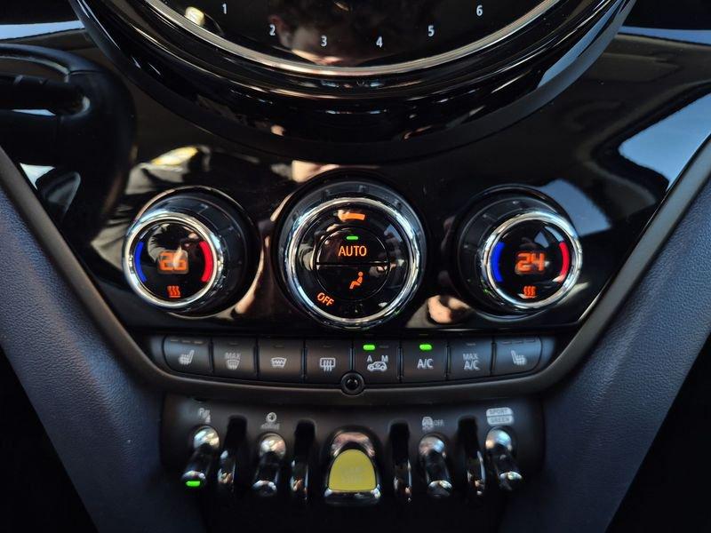 MINI Countryman Mini Countryman 1.5 Cooper SE Business all4 auto