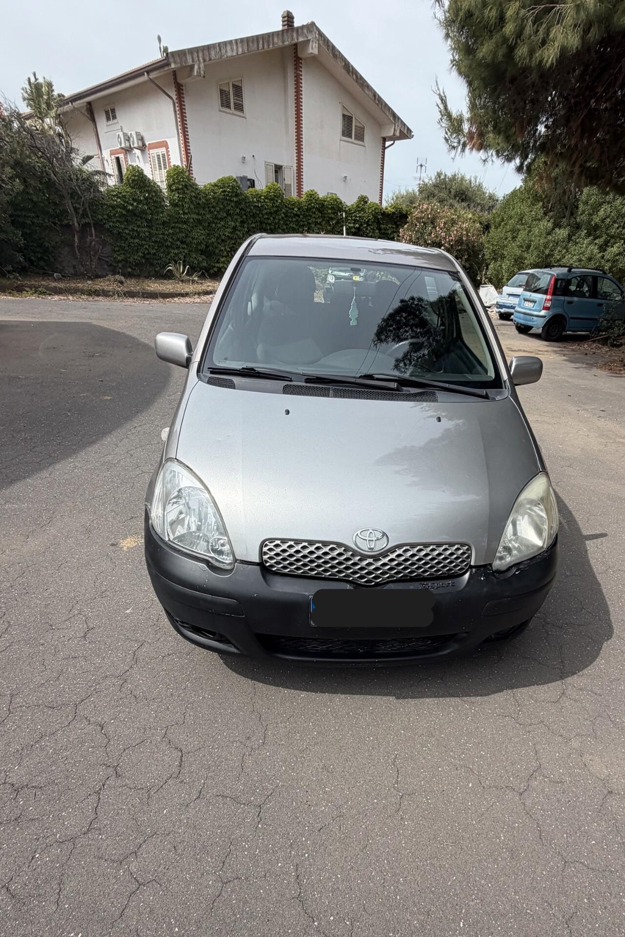 Toyota Yaris 1.5i 16V cat 3 porte T Sport