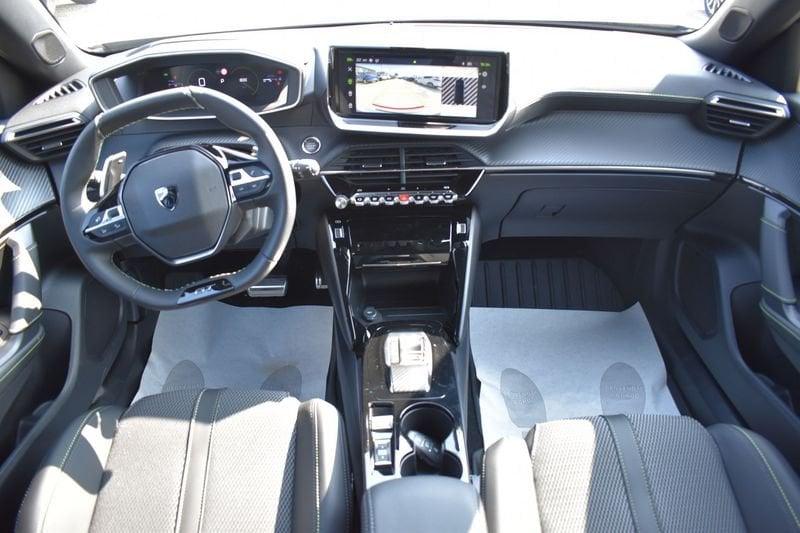Peugeot 2008 2008 PureTech 130 S&S EAT8 GT