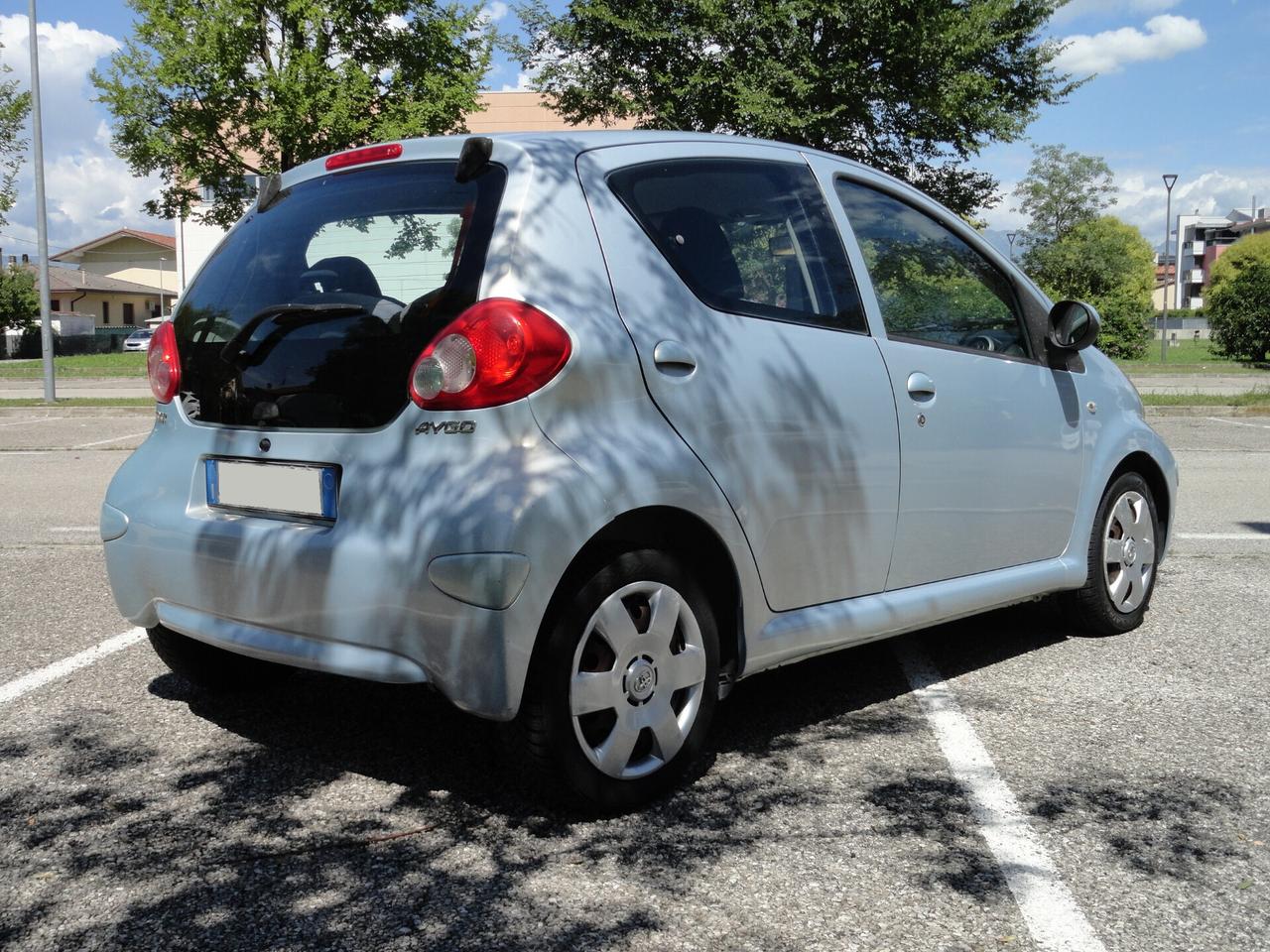 Toyota Aygo 1.0 12V VVT-i 5 porte