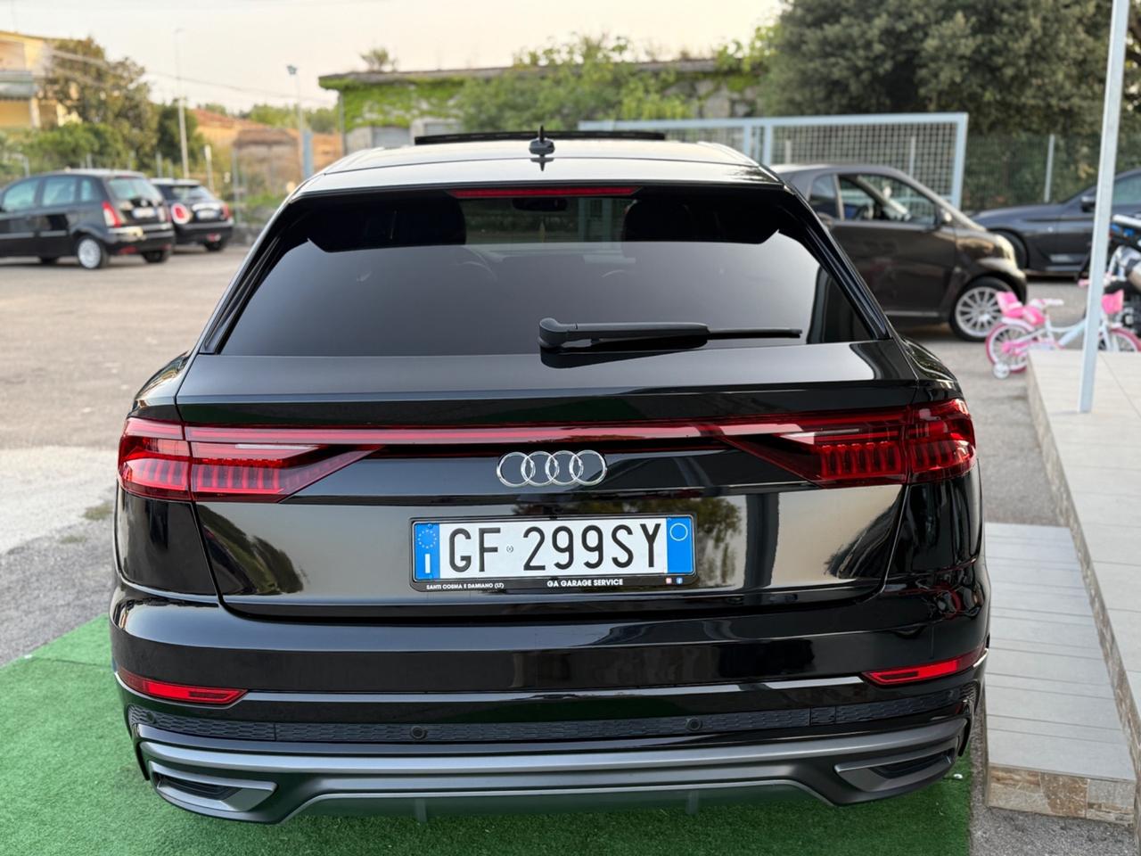 Audi Q8 45 Sline 231 CV NO SUPERBOLLO NUOVA