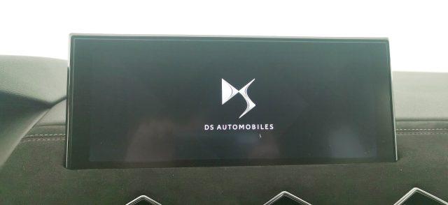 DS AUTOMOBILES DS 3 Crossback BlueHDi 100 Performance Line