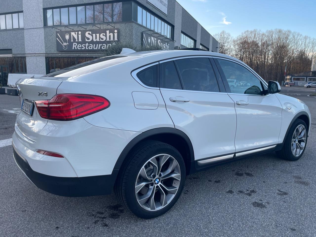 Bmw X4 xDrive20d xLine*Gancio traino*Pelle*Navi*Tetto*